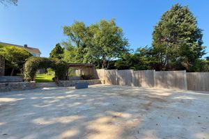 Yard/Concrete Base- click for photo gallery